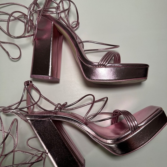 Like New Steve Madden Manzie Metallic Pink Platforms - Picture 6 of 12